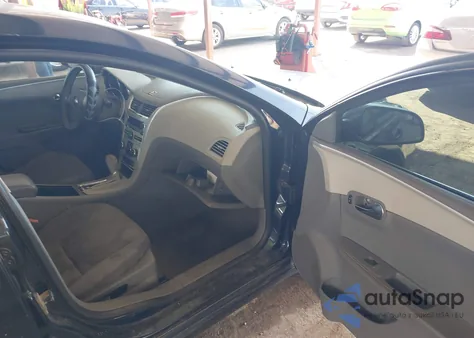 2010 Chevrolet Malibu Ls из США, поврежденный, VIN 1G1ZA5E01AF282716